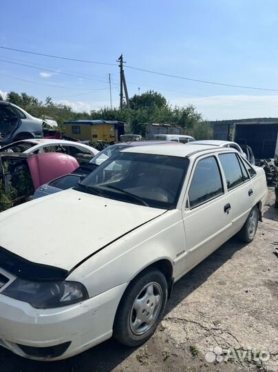 В разборке Део нексия 2013 год, 1,6