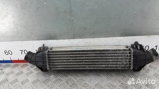 Радиатор интеркуллера ford mondeo 3 (YBE04KC01)