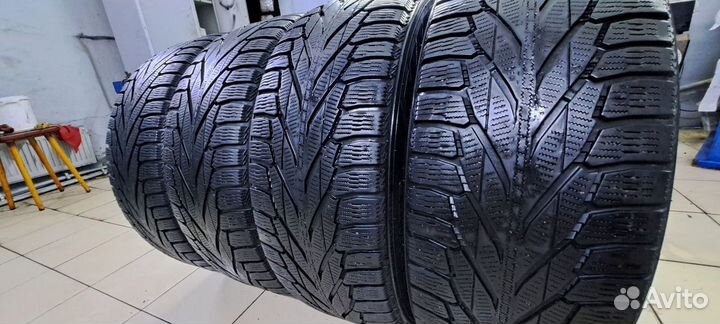 Nokian Tyres Hakkapeliitta R2 SUV 225/60 R17 103R