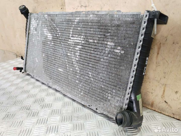 Радиатор основной BMW 5 E39 2247344, 2247345