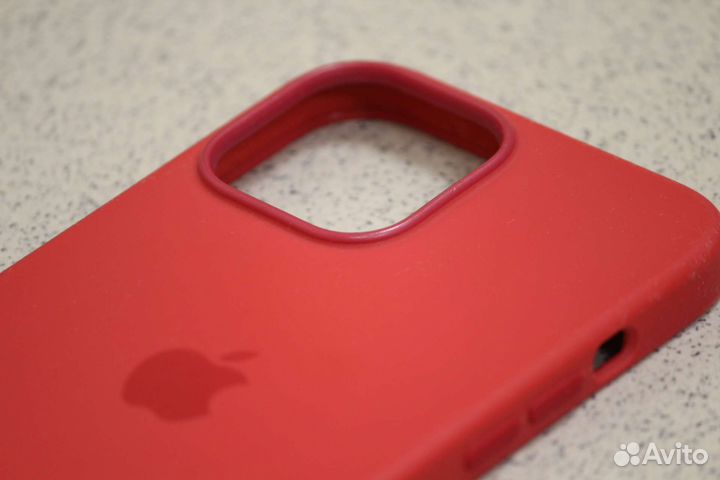 Чехол на iPhone 13 Pro Max с MagSafe