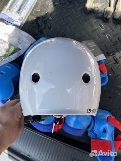 Шлем и защита на руки колени локти