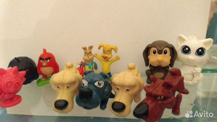 Коллекционные фигурки монетки магнеты