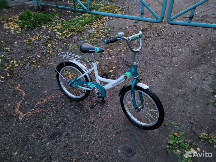 Детский велосипед 18