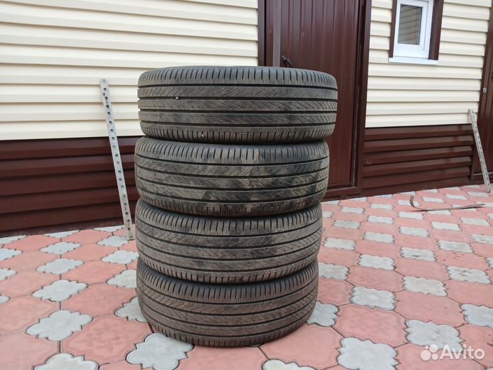 Continental ContiUltraContact UC6 225/55 R19