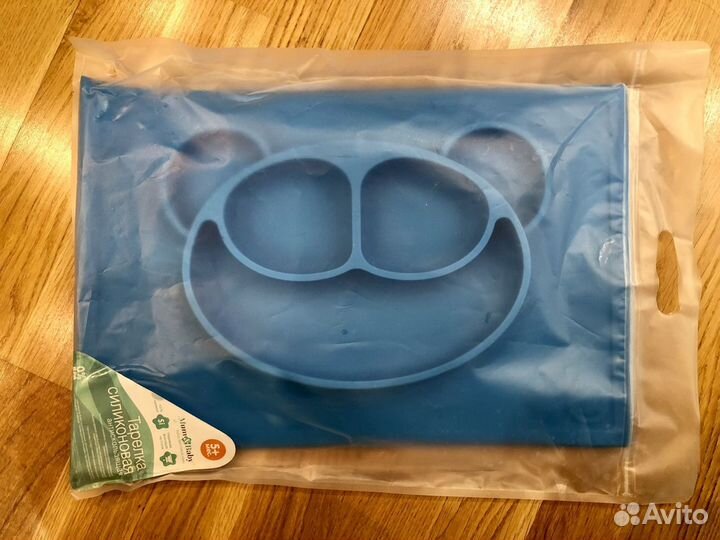 Тарелка силиконовая детская антискользящая