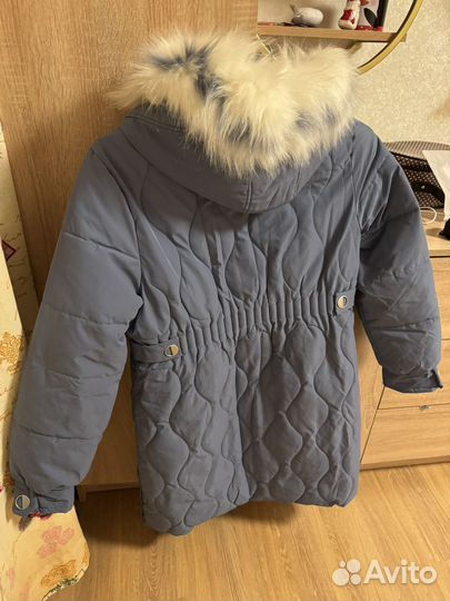 Пуховик женский 46 48 размер с мехом
