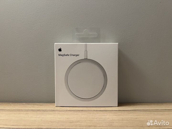 Зарядка MagSafe 15 Вт