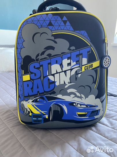 Рюкзак ортопедический Hummingbird T84