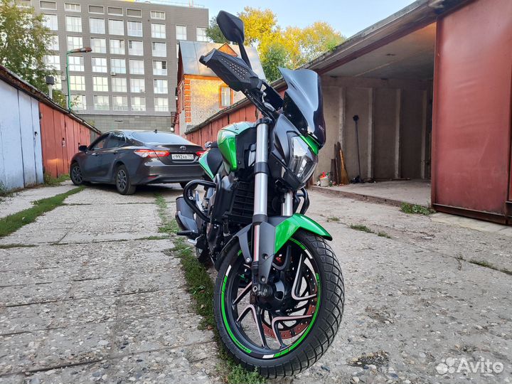 Bajaj Dominar 400