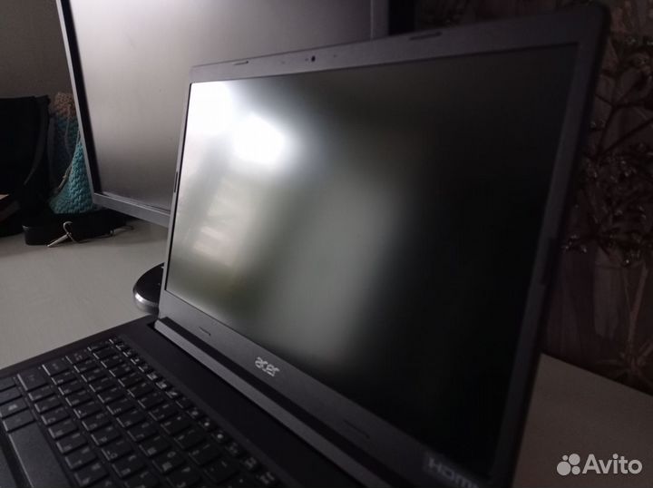 Ноутбук Acer Extensa 15 EX215-53
