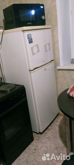 Холодильник бу рабочий