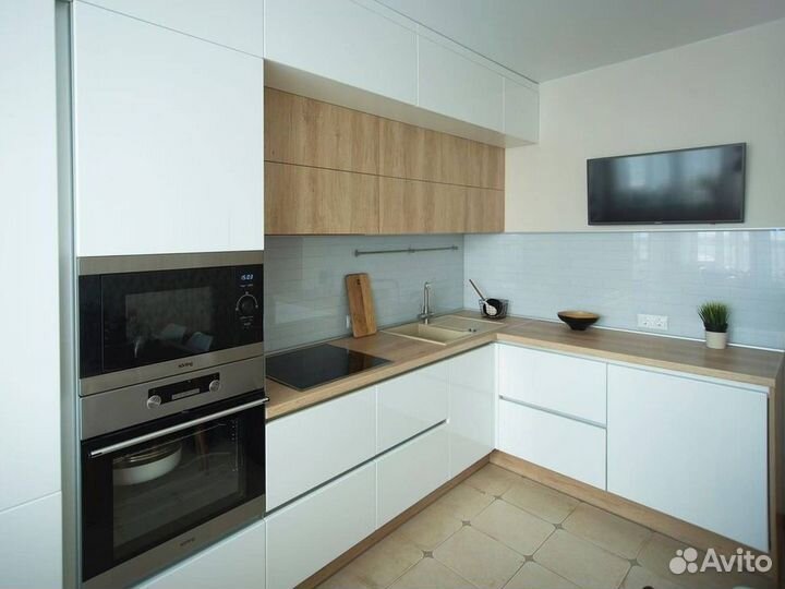 Кухня хайтек по вашим размерам