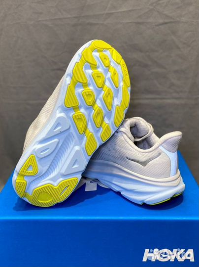 Hoka Clifton 9