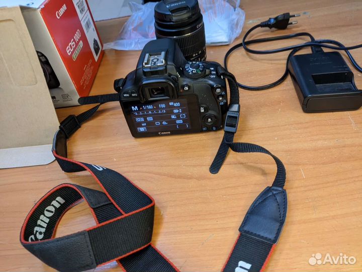 Фотоаппарат Canon 100d