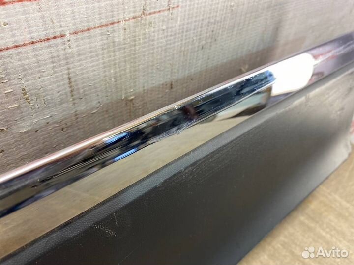 Накладка двери задняя правая Volkswagen Tiguan 2