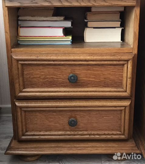 Кровать,комод и тумбочки