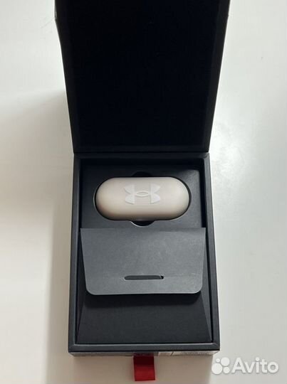 Беспроводные наушники jbl under armour