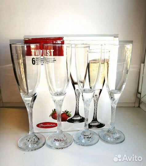 Набор бокалов для шампанского
