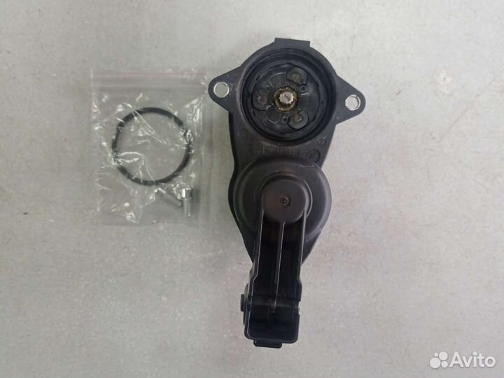 Моторчик стояночного тормоза