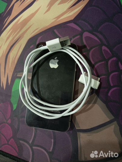 iPhone 4S, 16 ГБ