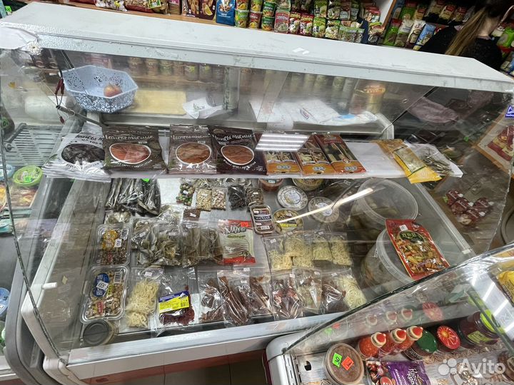 Холодильная витрина