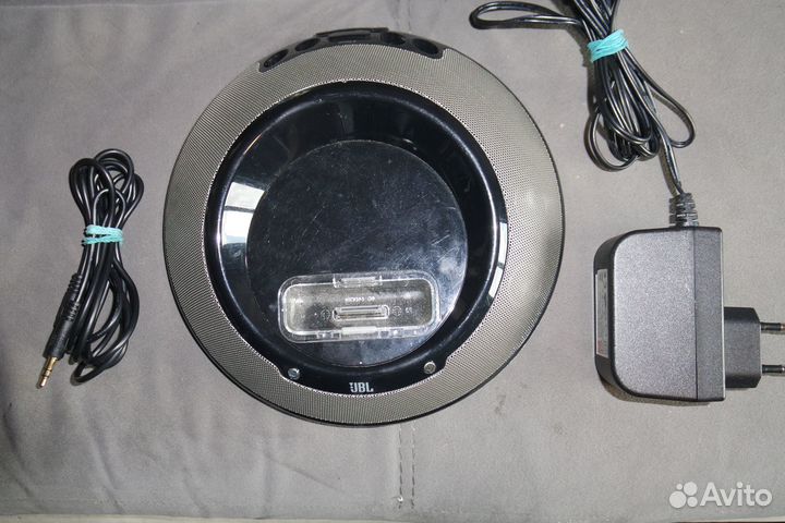 Колонка JBL on stage 3