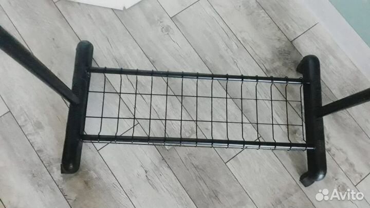 Вешалка - стойка