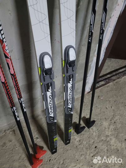 Детские беговые лыжи с креплением nnn и палки