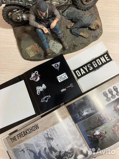Коллекционная фигурка Days Gone + бонусы