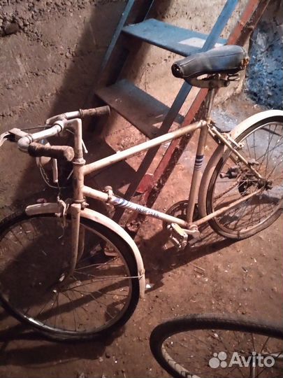 Старые велосипеды