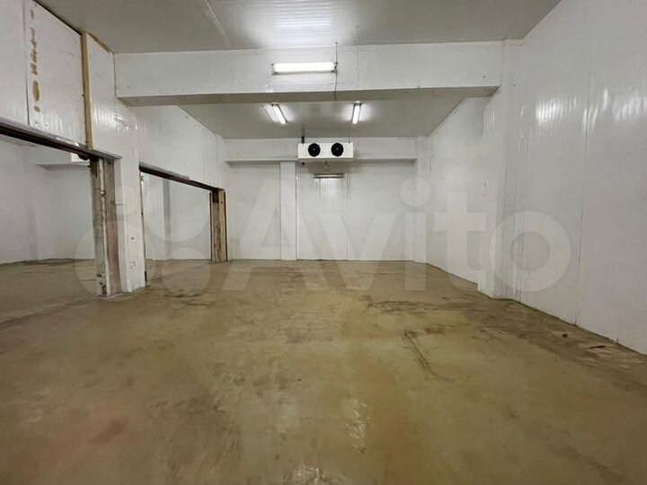 Склад, 636.1 м²