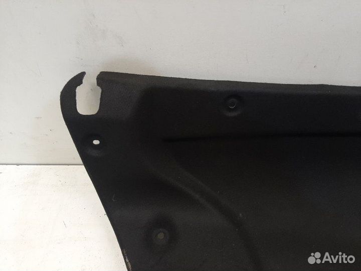Обшивка крышки багажника задняя Toyota Camry V70