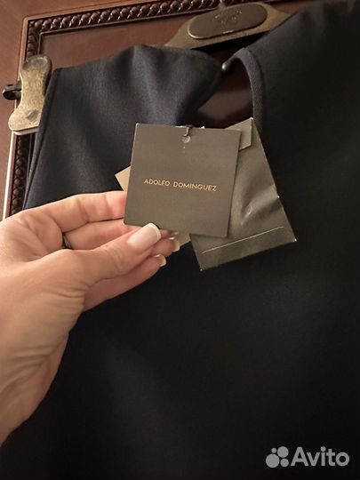 Платье женское adolfo domingez