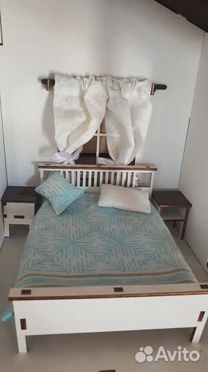 Кукольный домик с мебелью