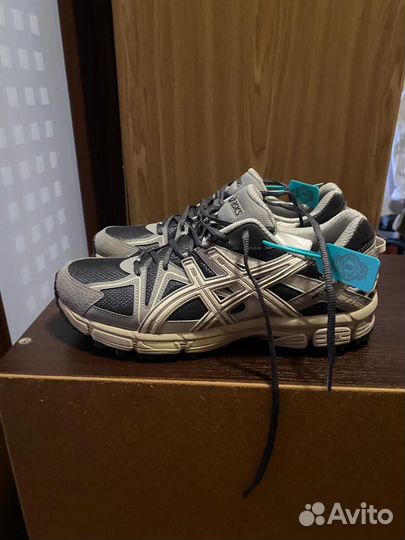 Кроссовки Asics