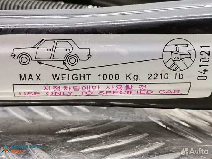 Домкрат Nissan Almera Tino V10 рест. 2005