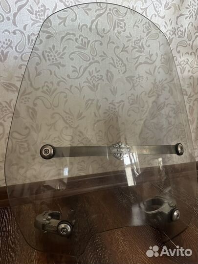 Ветровое стекло на мотоцикл Harley Davidson V-Rod