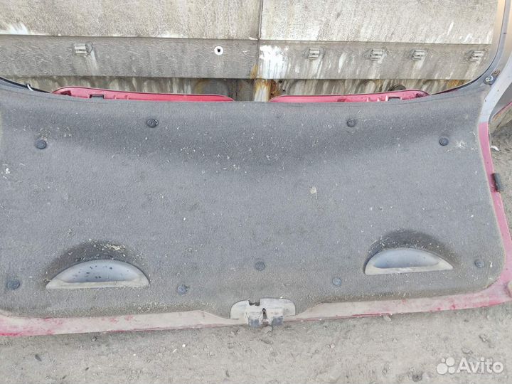 Крышка багажника Рено Лагуна 2 универсал