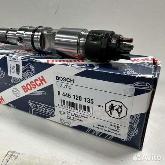 Форсунка новая Bosch 0445120135