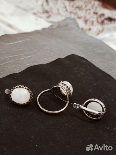 Украшение шарм