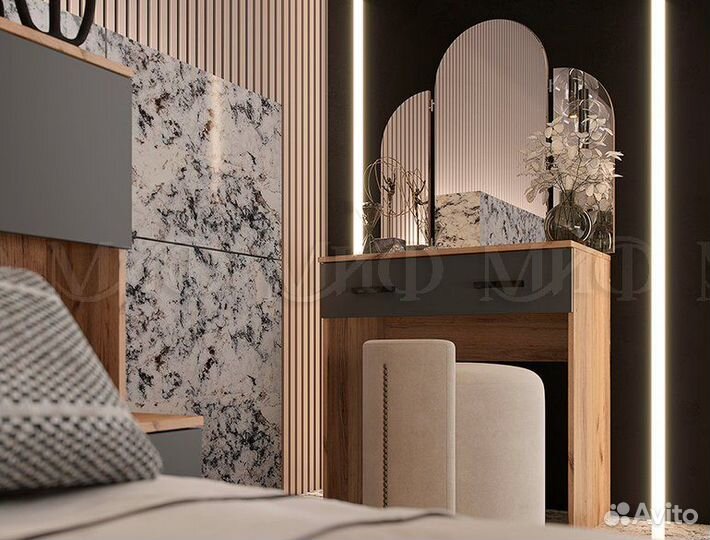 Спальный гарнитур