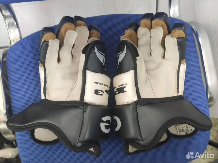 Перчатки хоккейные Eagle Fusion P3 размер 14