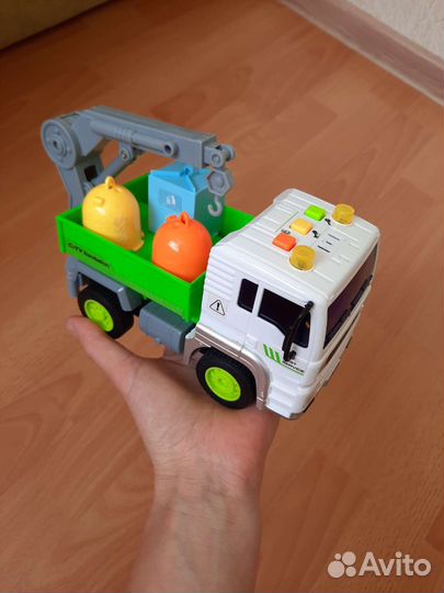 Машинка детская