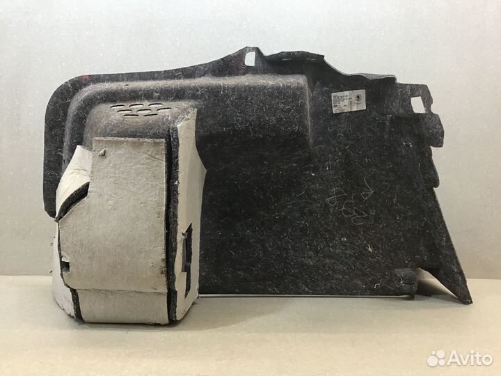 Обшивка багажника Skoda Rapid 2013-2020