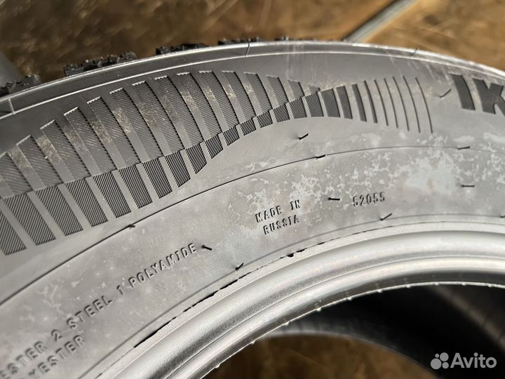 Ikon Tyres Autograph Snow 3 SUV 275/45 R20 110T