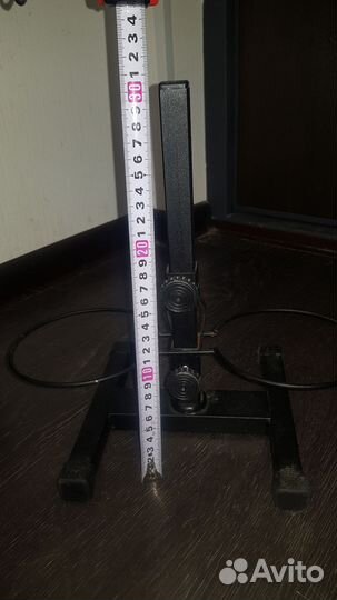 Подставка для мисок