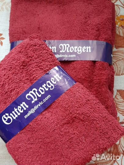 Махровые полотенца новые