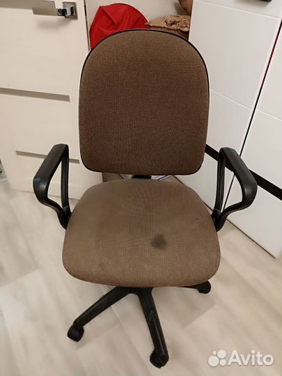 Компьютерное кресло