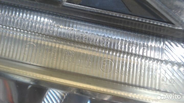 Фара (передняя) Subaru Legacy Outback (B14), 2010